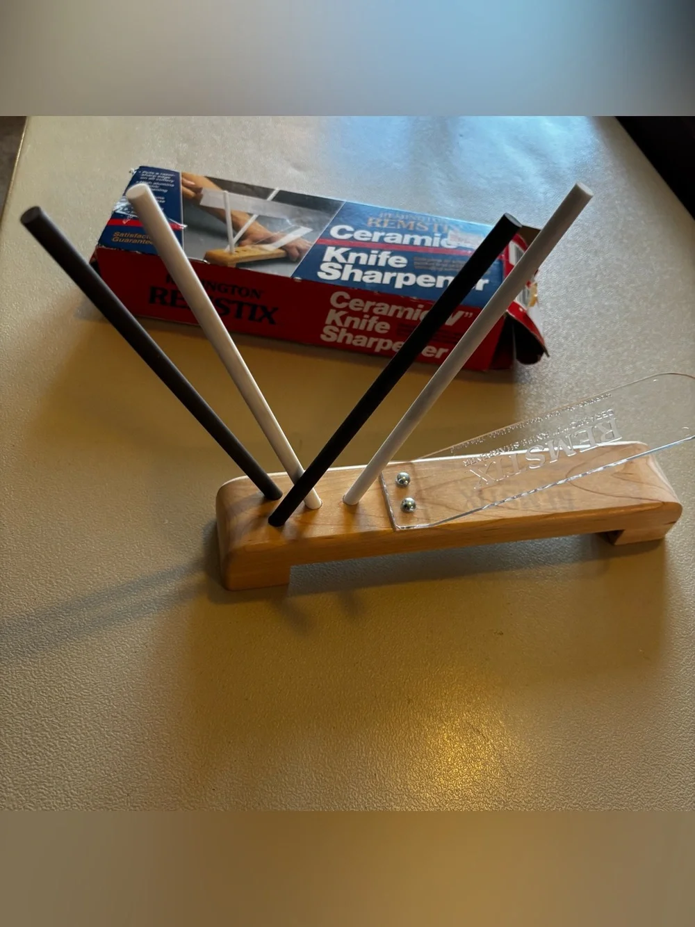 Vintage Remington Remstix Ceramic V Knife Sharpener